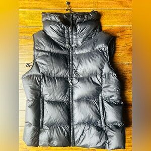 Black Puffer Vest by Lauren by Ralph Lauren size large
